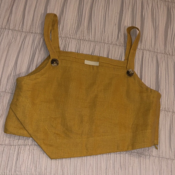 SOLD ❌ Zulu and Zephyr Cropped Button Top - Picture 2 of 5